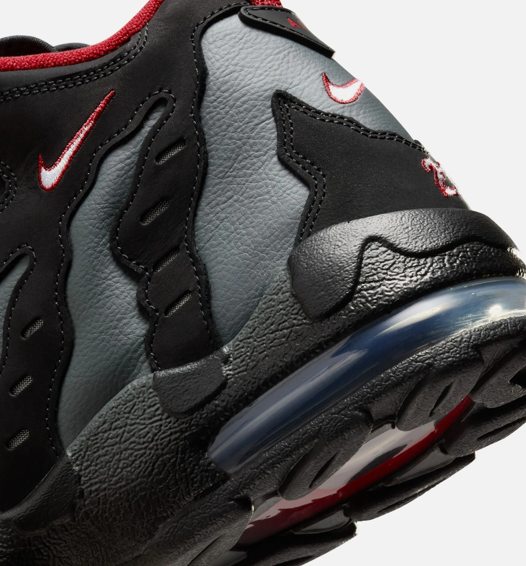 Air DT Max '96 Falcons Herren Lifestyle-Schuh - Schwarz/Weiß/Team Anthrazit/Metallisches Silber/Feuerrot