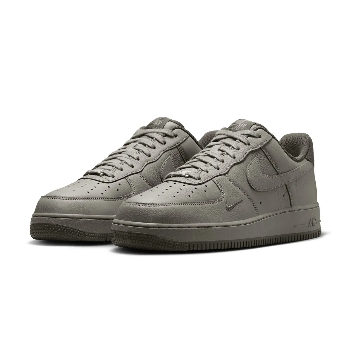 Air Force 1 '07 LV8 'Leichtes Armeefracht-Khaki'