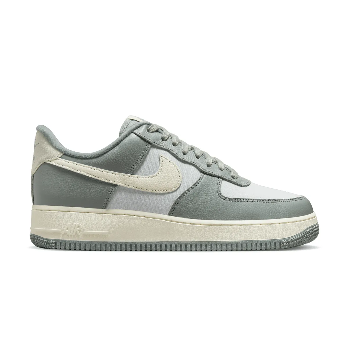 Air Force 1 '07 LX 'Glänzendes Grün'