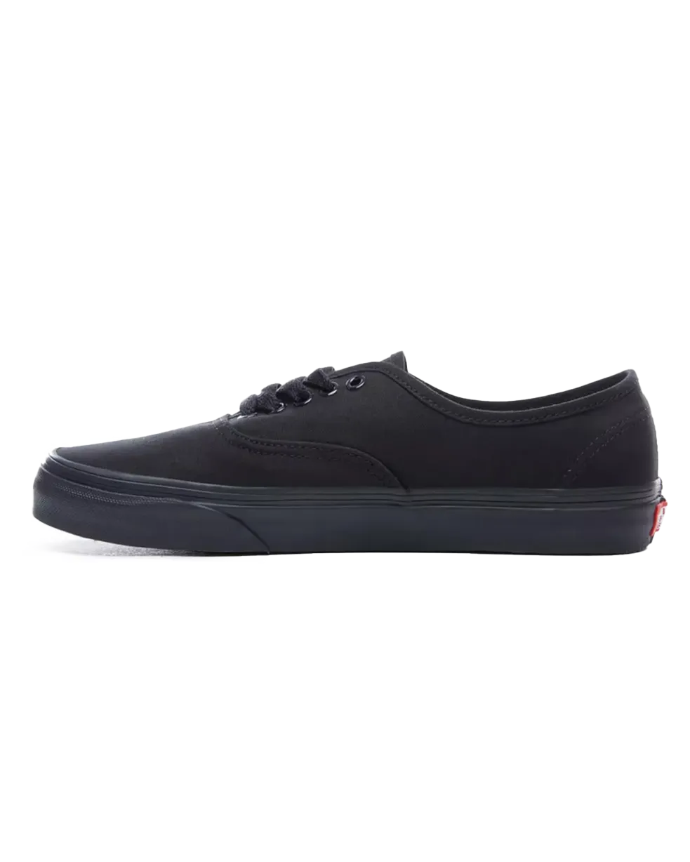 Authentische Schuhe in Schwarz & Schwarz