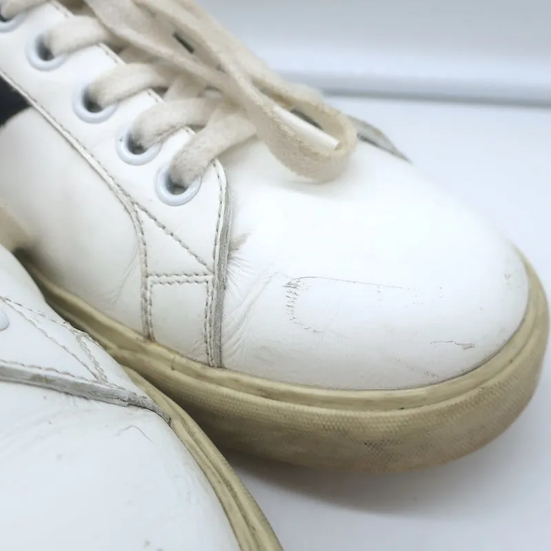 Celine Triomphe TR01L Low-Top-Sneaker in Weiß & Schwarz aus Leder Größe 37