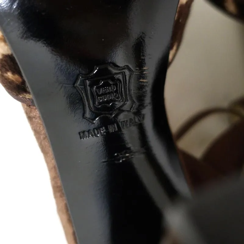Dolce & Gabbana Pumps mit Knöchelriemen Leopardenmuster Samt Größe 38 Spitze Absatz