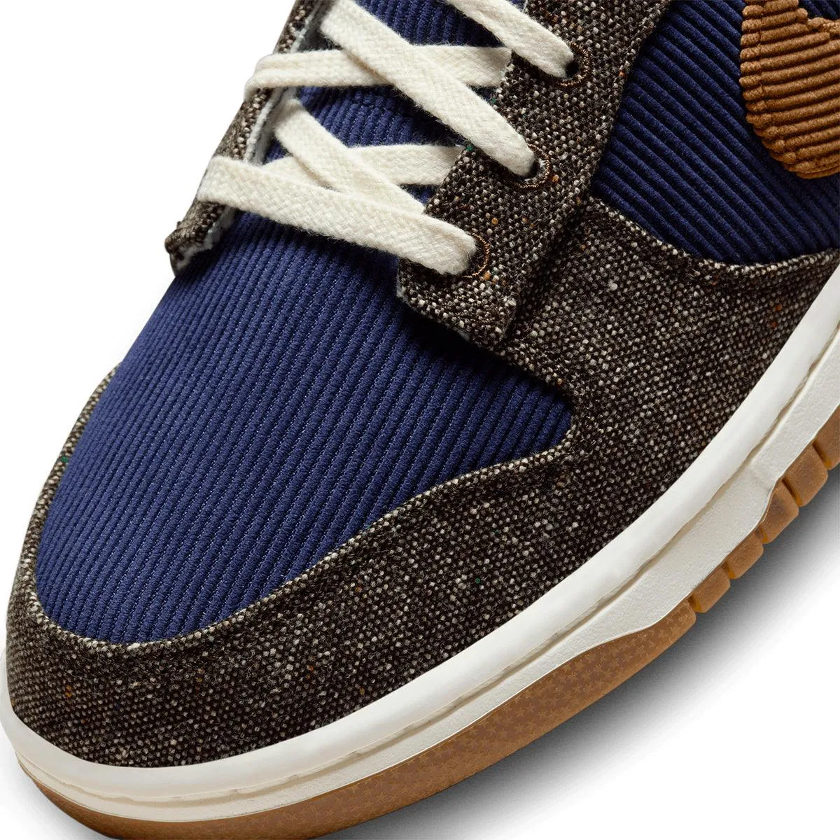 Dunk Low Retro Premium 'Tweed Cord'