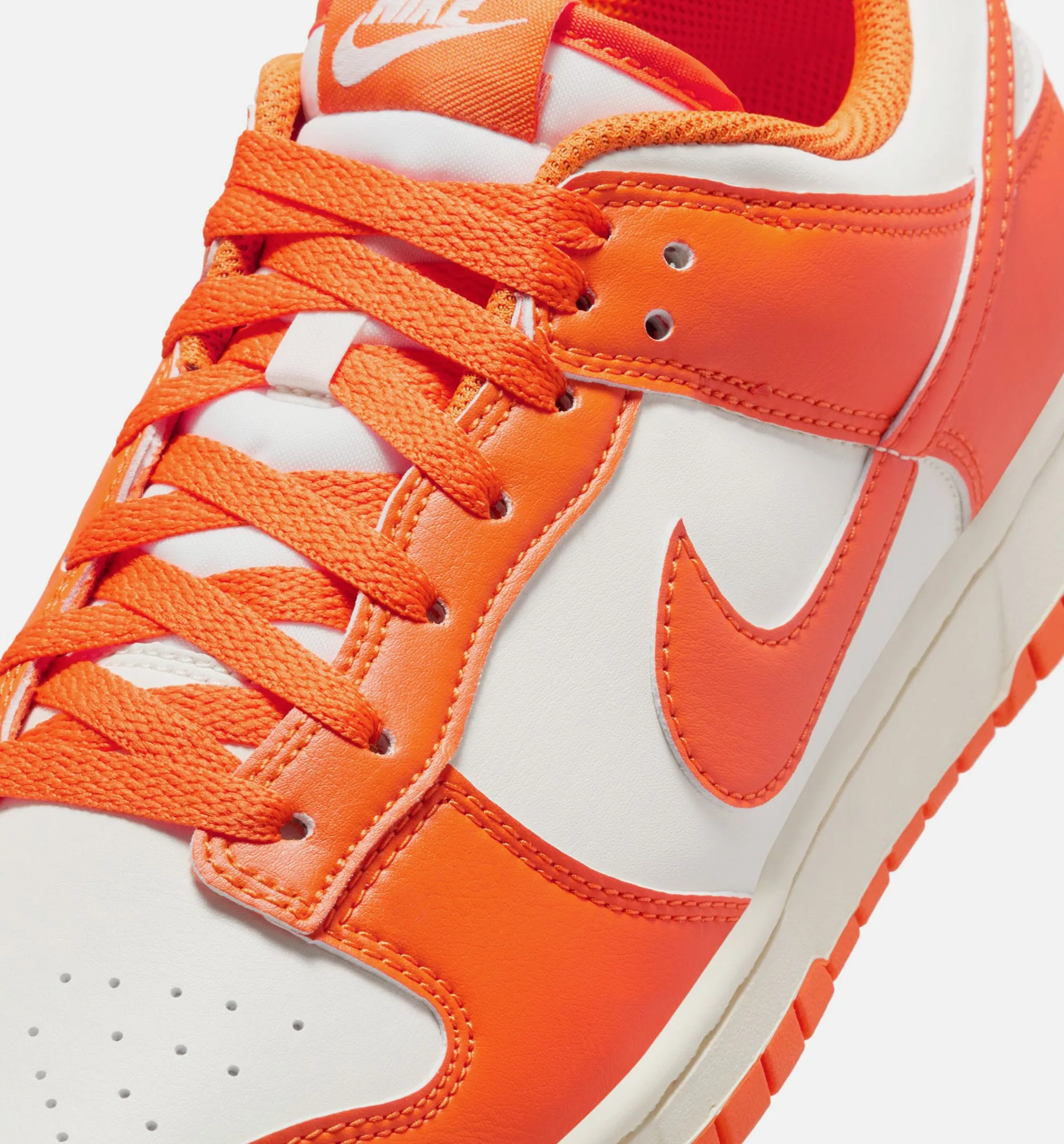 Dunk Low Syracuse Herren Lifestyle-Schuh - Blasses Elfenbein/Sicherheitsorange