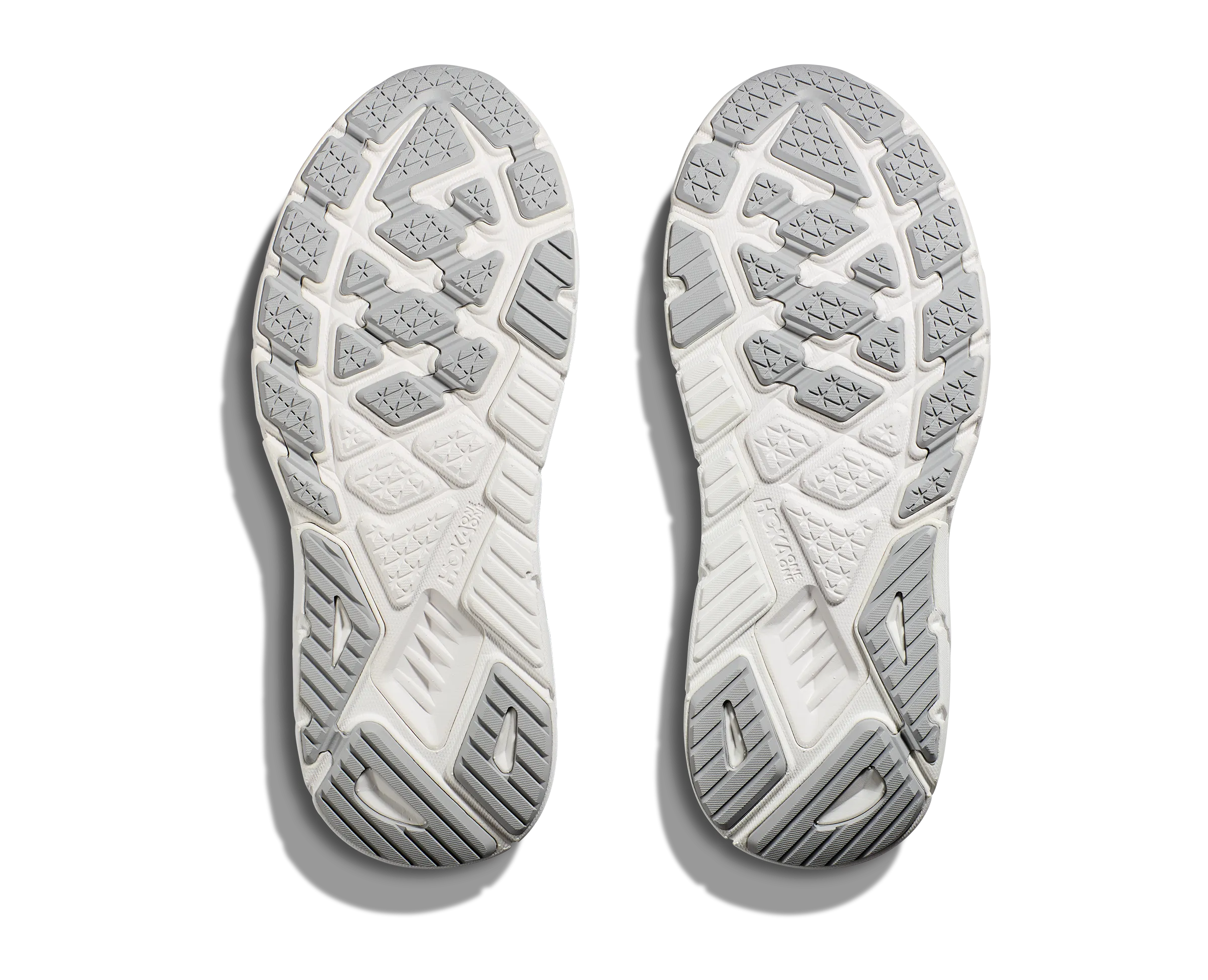 HOKA ARAHI V7 MEDIUM HERREN