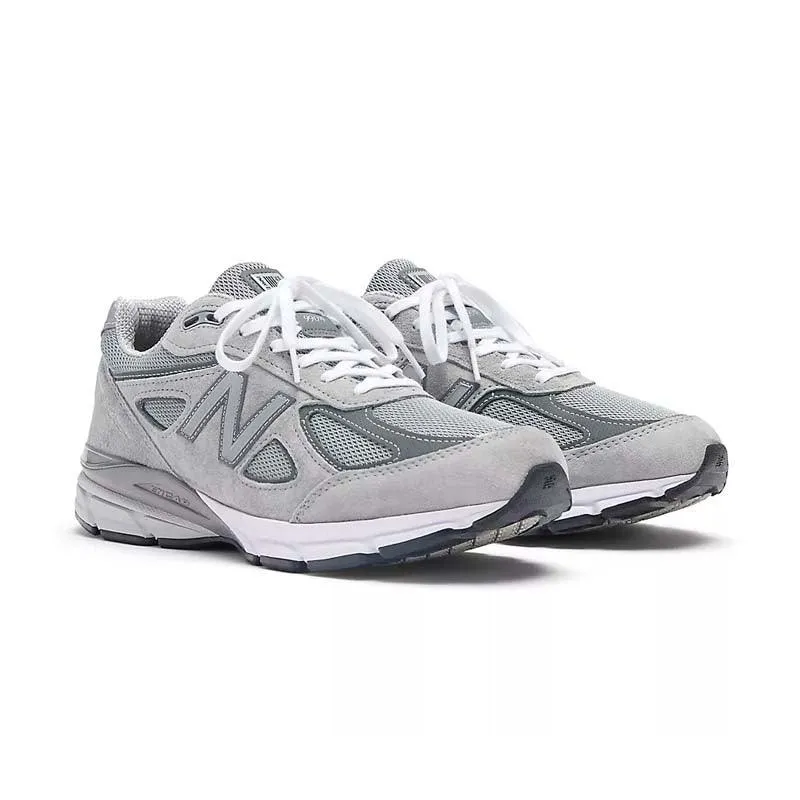in USA 990v4 'Grau Silber'