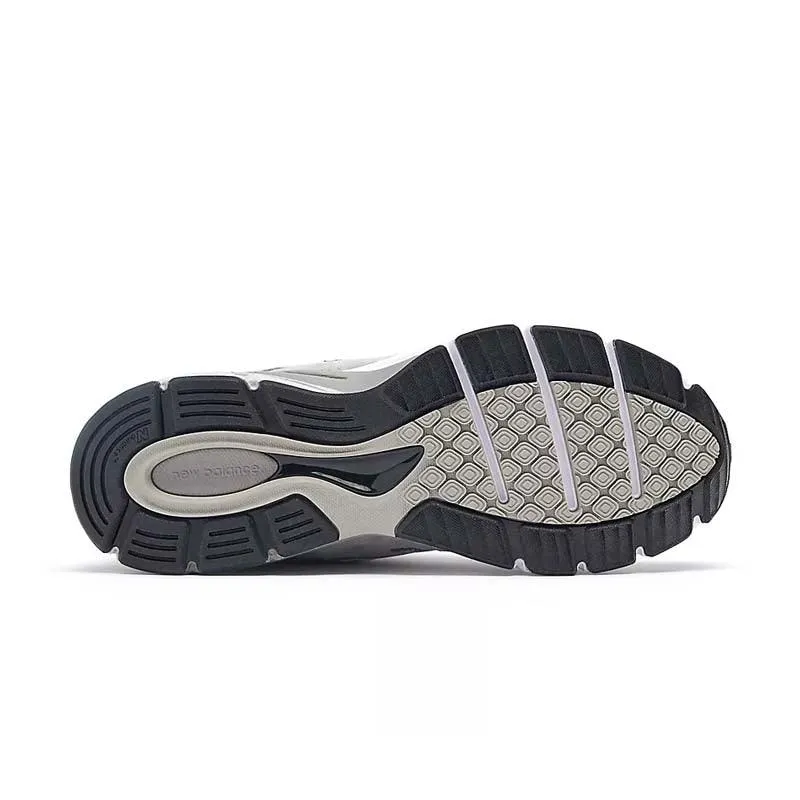 in USA 990v4 'Grau Silber'