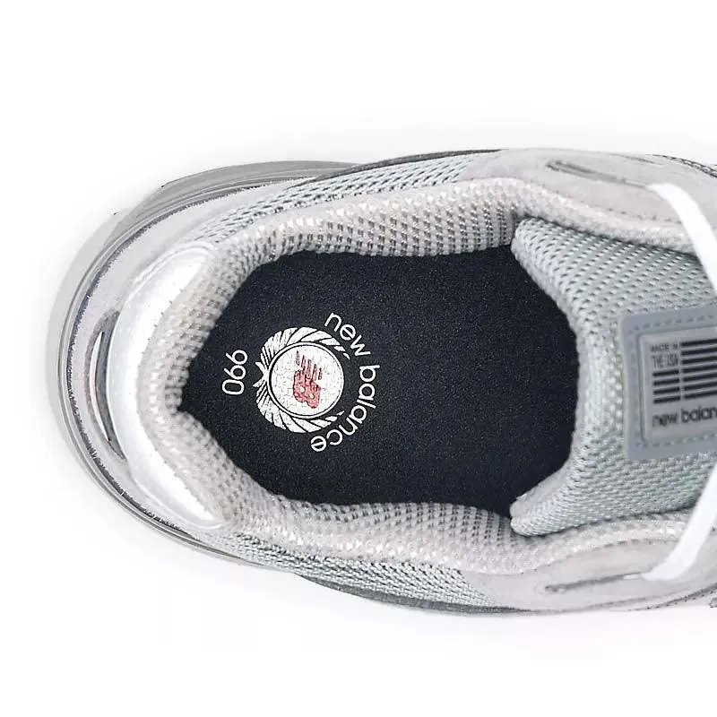 in USA 990v4 'Grau Silber'