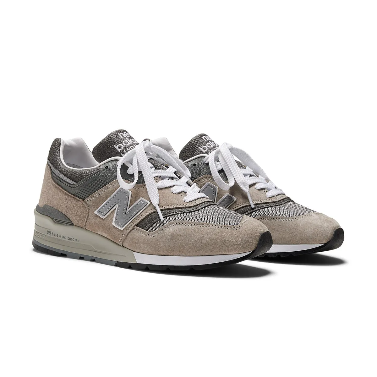 in USA 997 'Grau'