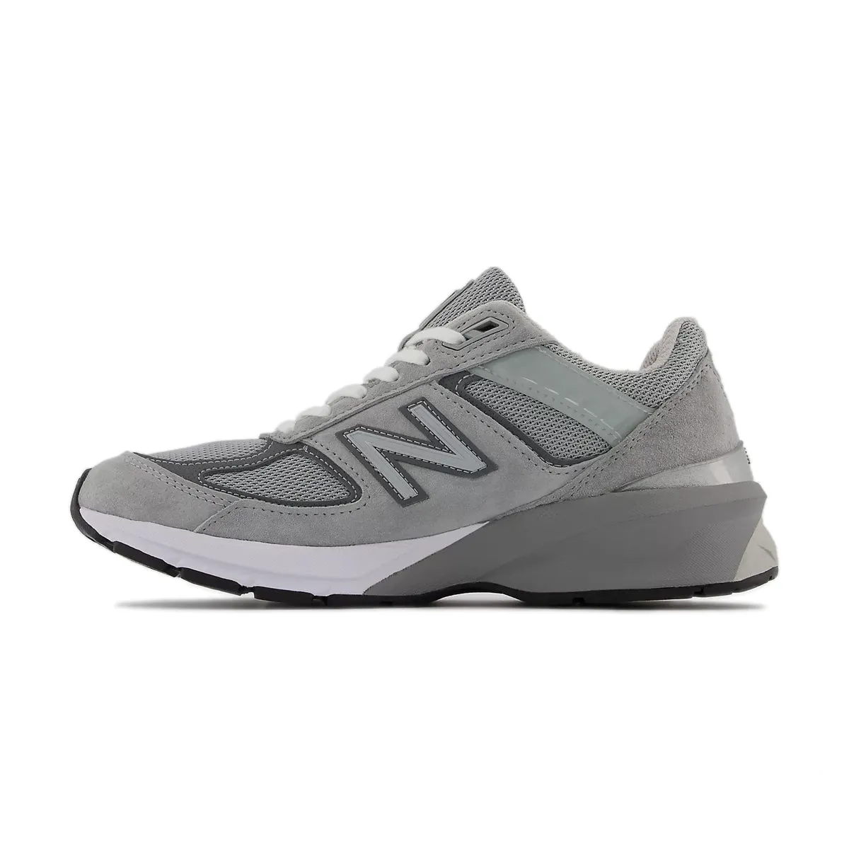 In USA Wmns 990v5 'Grau'