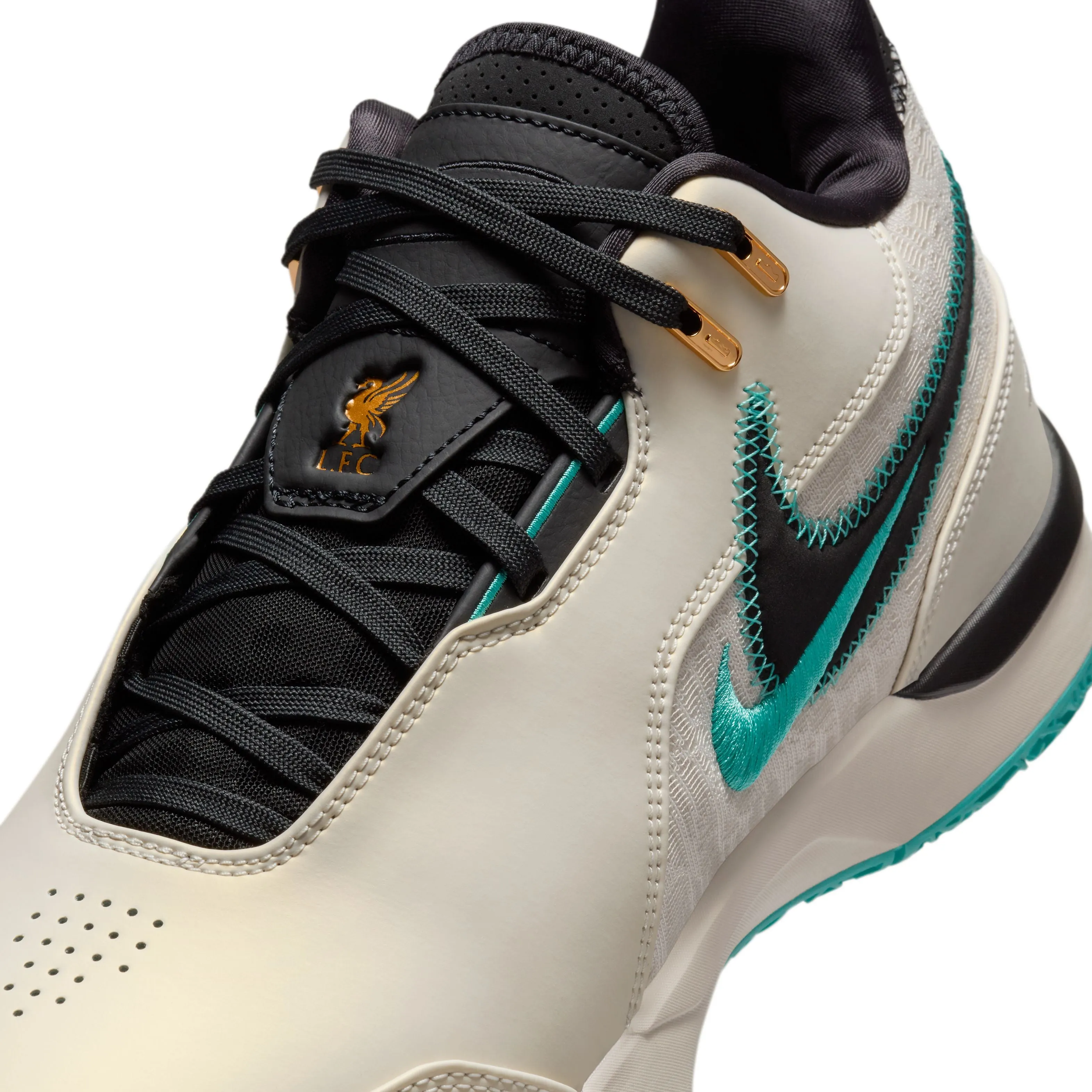 LeBron NXXT Gen AMPD EP 'FC Liverpool'