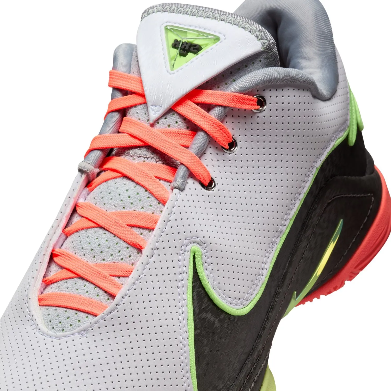 Lebron XXII EP 'Kronjuwel'