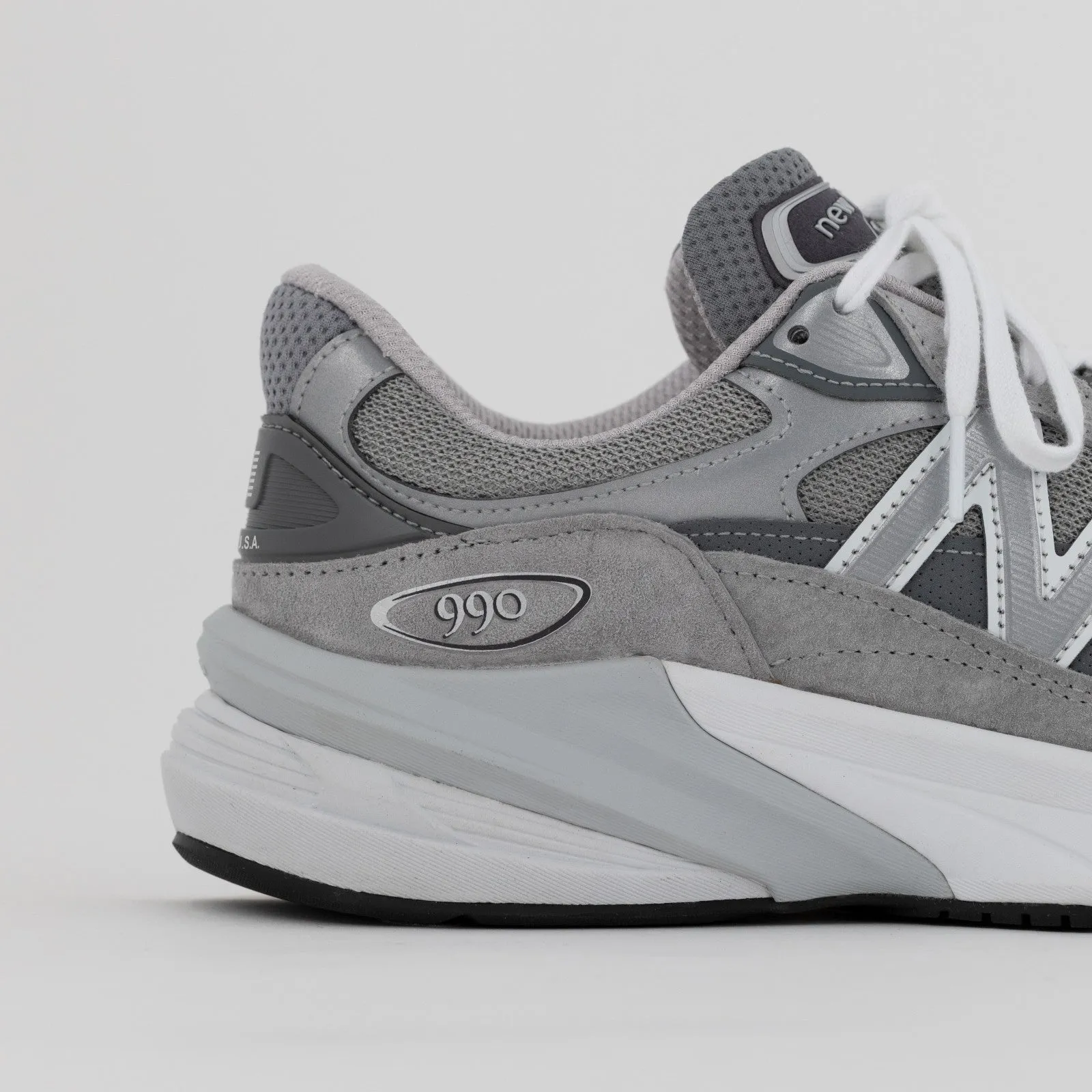 NEW BALANCE M990GL6 GRAU