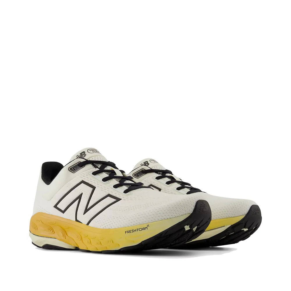 New Balance Herren Fresh Foam X 860v14 Sneaker in Meersalz mit Angora und getrockneter Aprikose