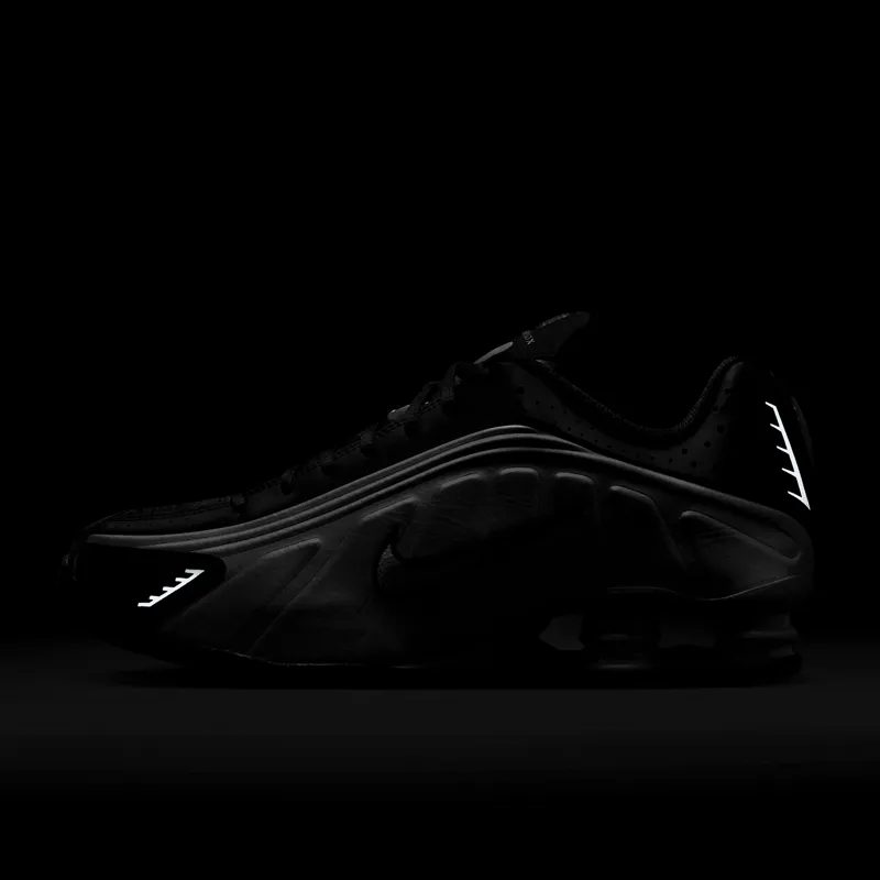 Nike Sneakers Shox R4
