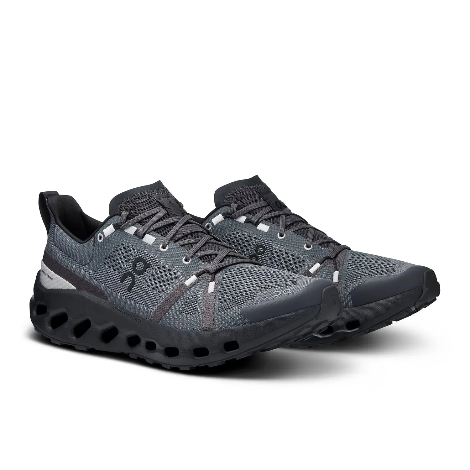 On Cloudsurfer Trail Herren Laufschuhe