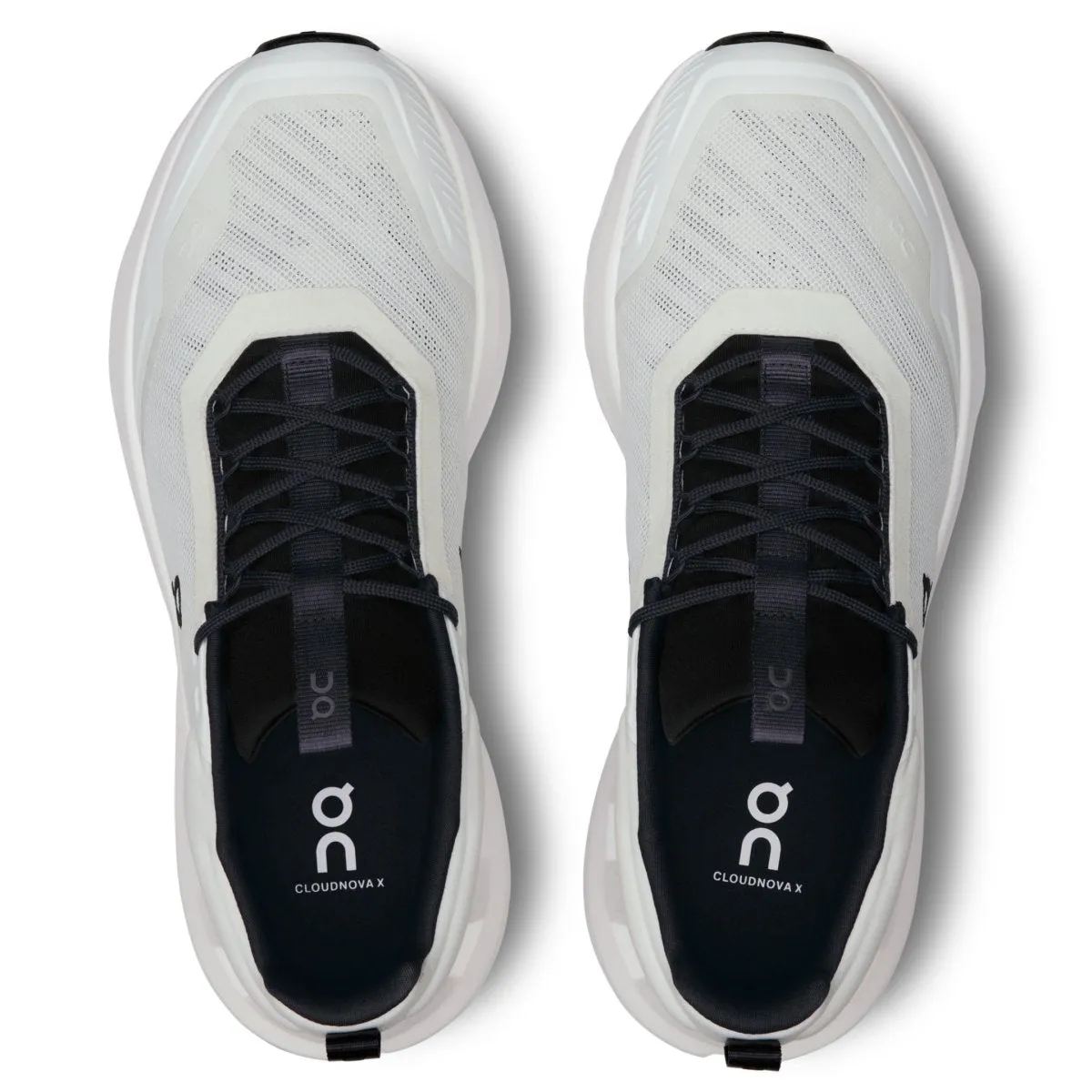 On Running Herren Cloudnova X Weiß/Schwarz