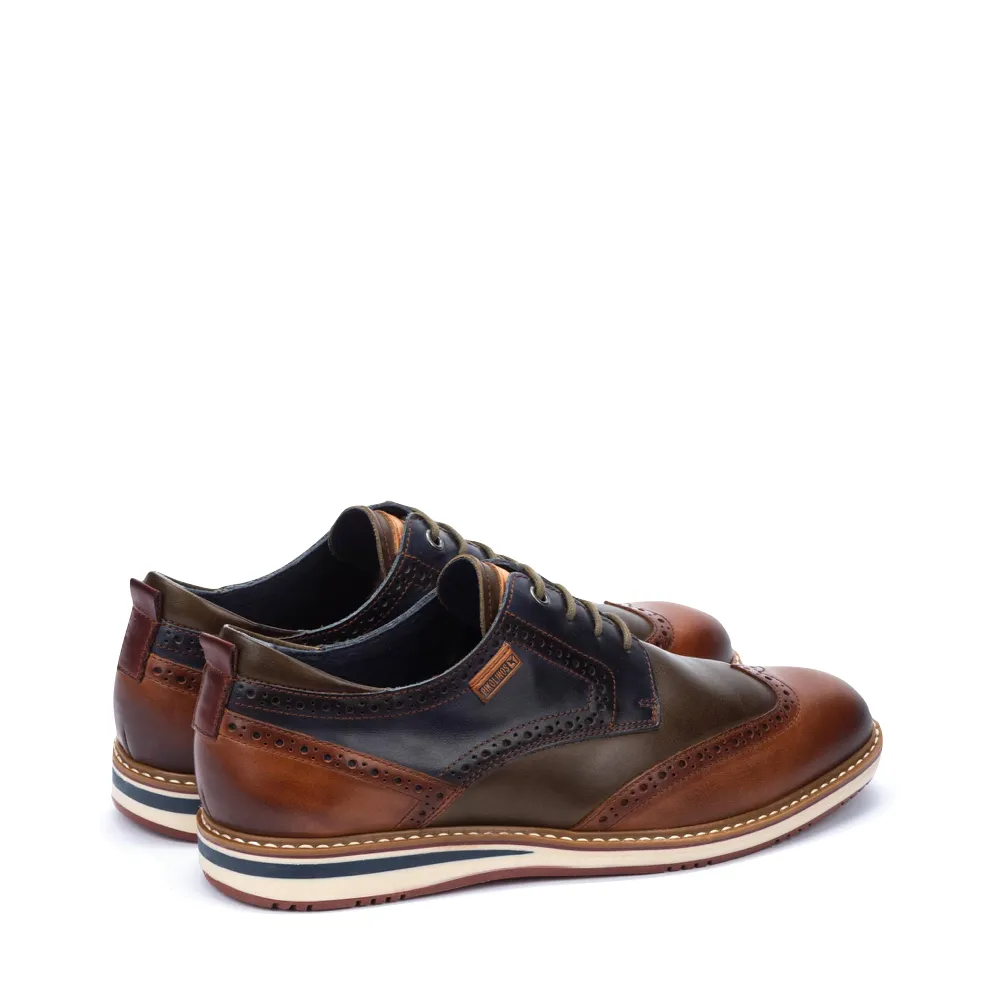 Pikolinos Herren Avila Leder Wingtip Schnürschuh in Brandy