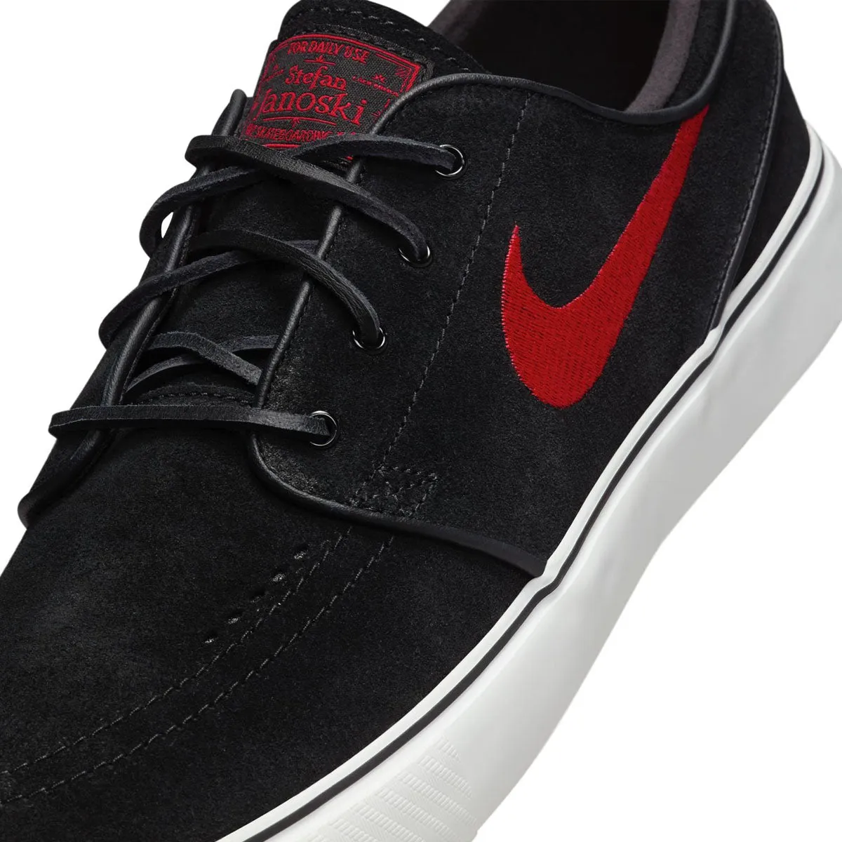 SB Zoom Janoski OG  'Schwarz University Rot'