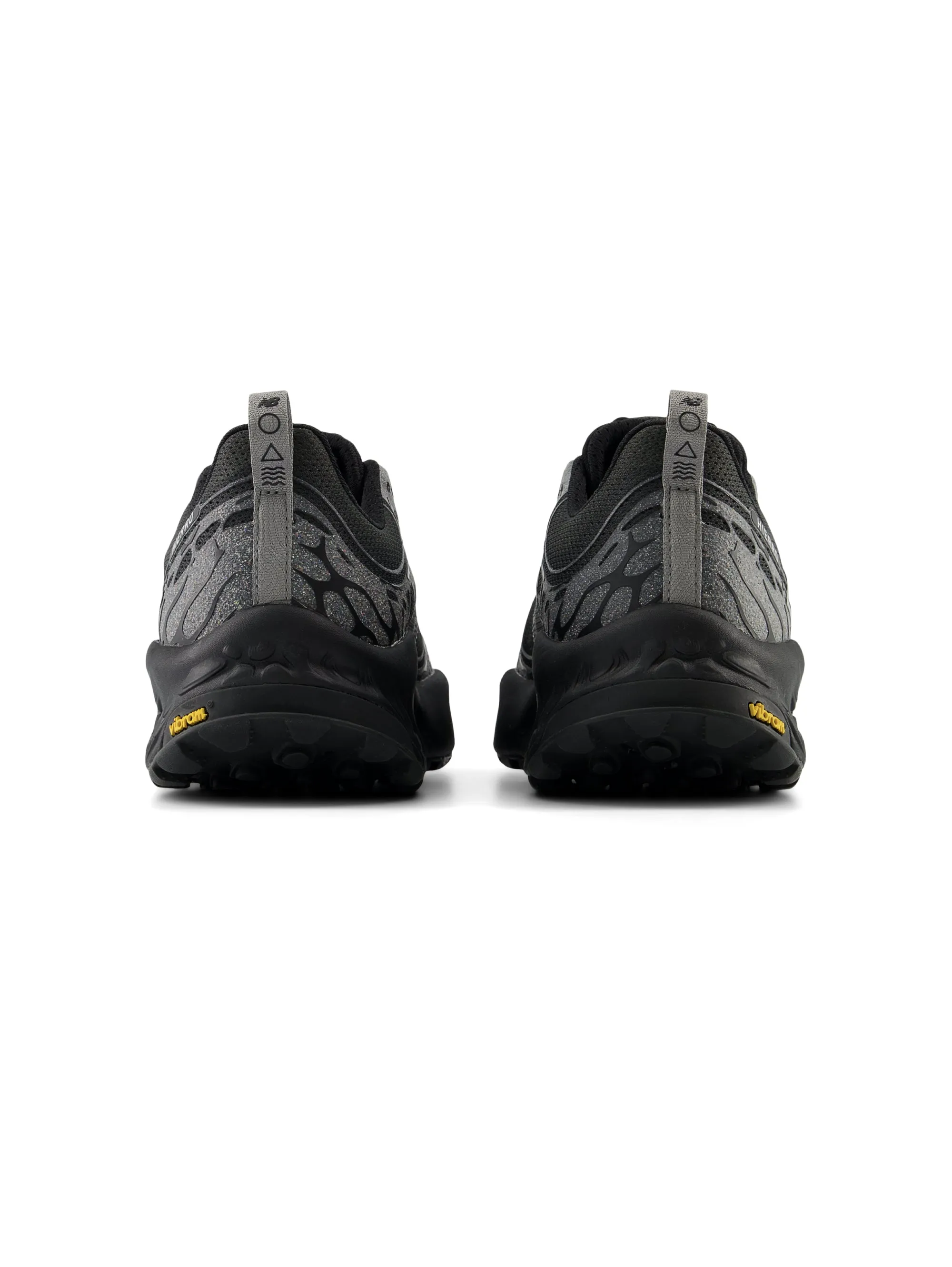 Herren-Sneakers Hierro V8 Fresh Foam X Schwarz