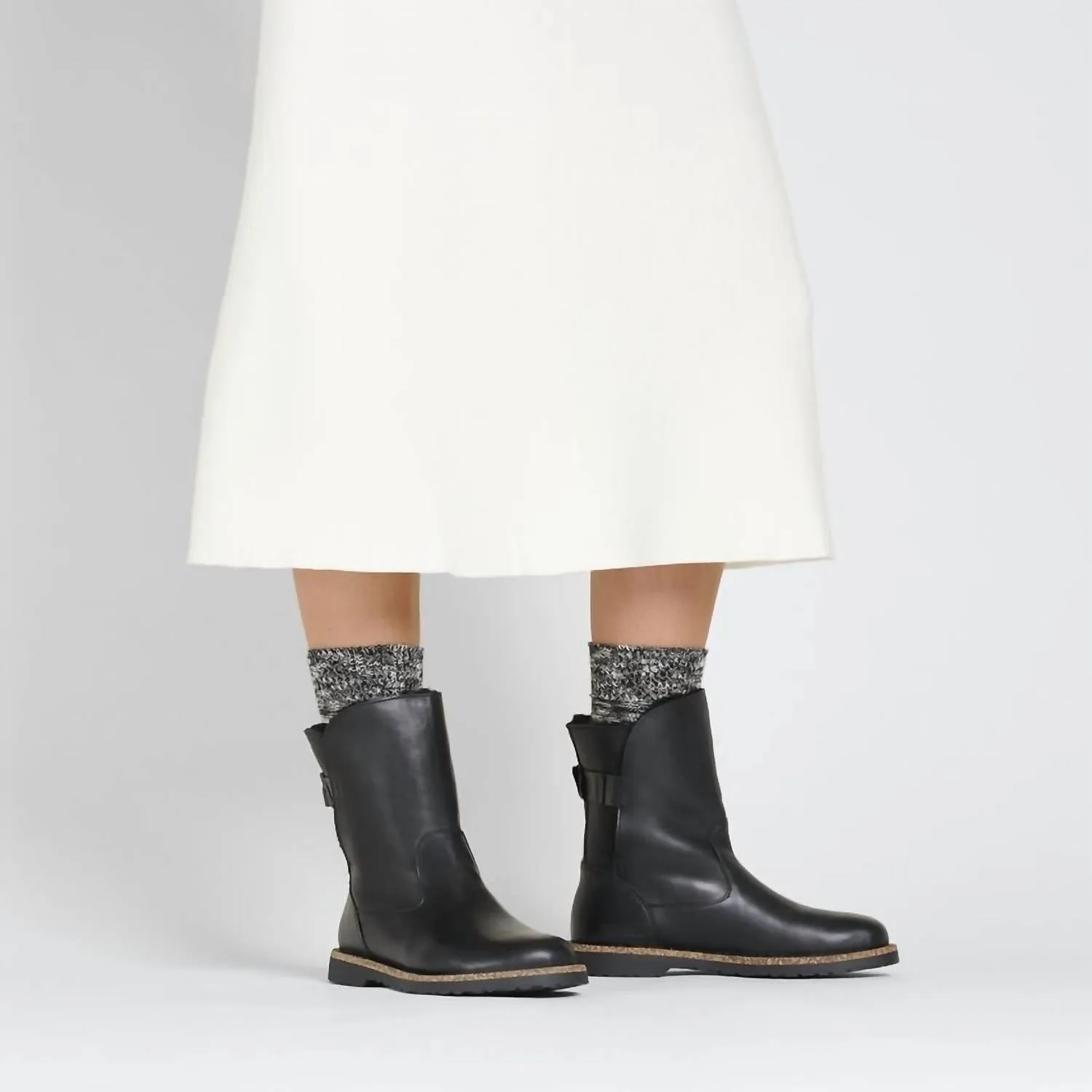 Uppsala Lammfell-Stiefel - Regular/Weite in Schwarz