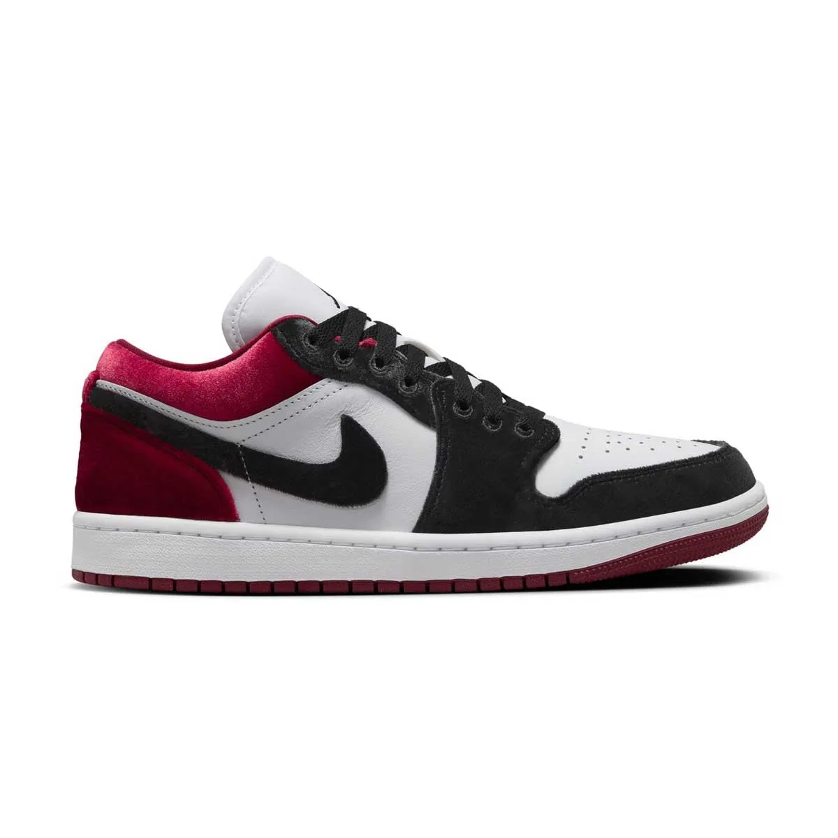 Wmns Air Jordan 1 Low SE 'Samtschwarze Zehenkappe'