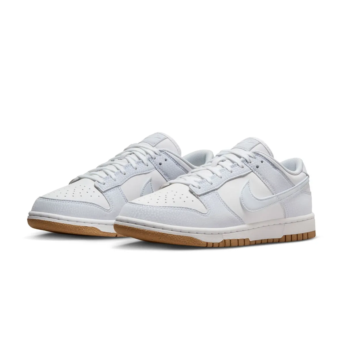 Wmns Dunk Low Premium Next Nature 'Football Grau'