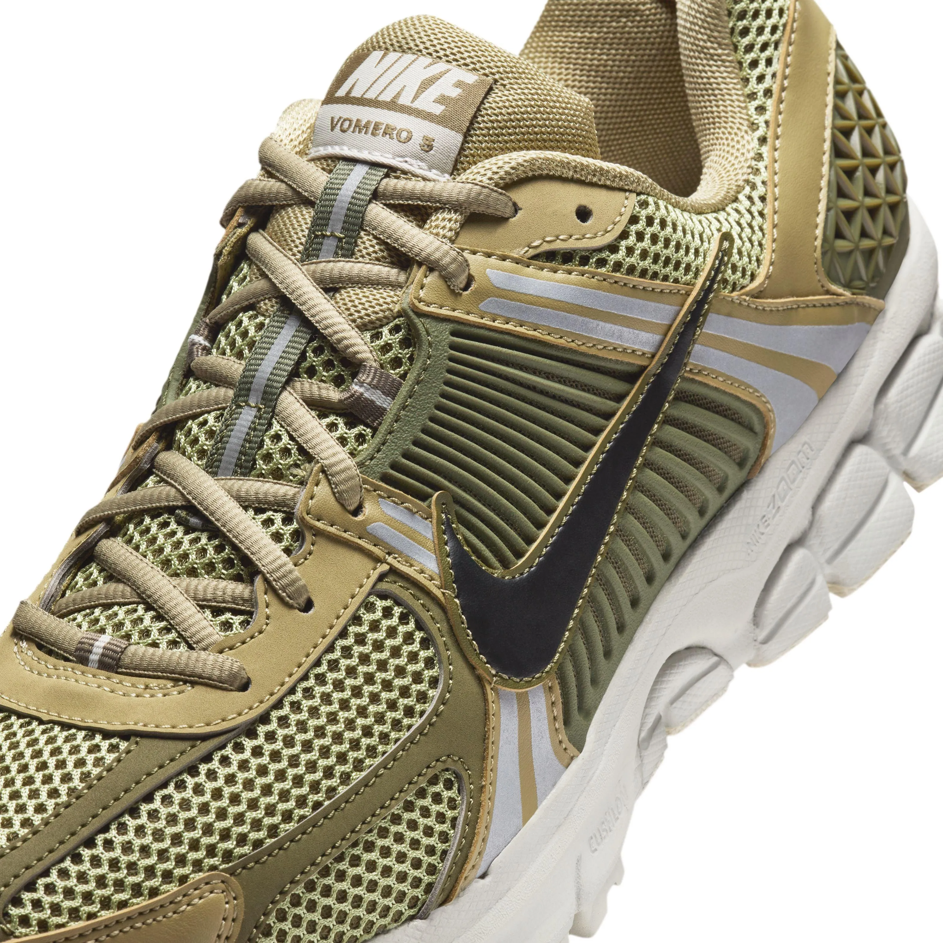 Zoom Vomero 5 ‚Neutral Olive‘