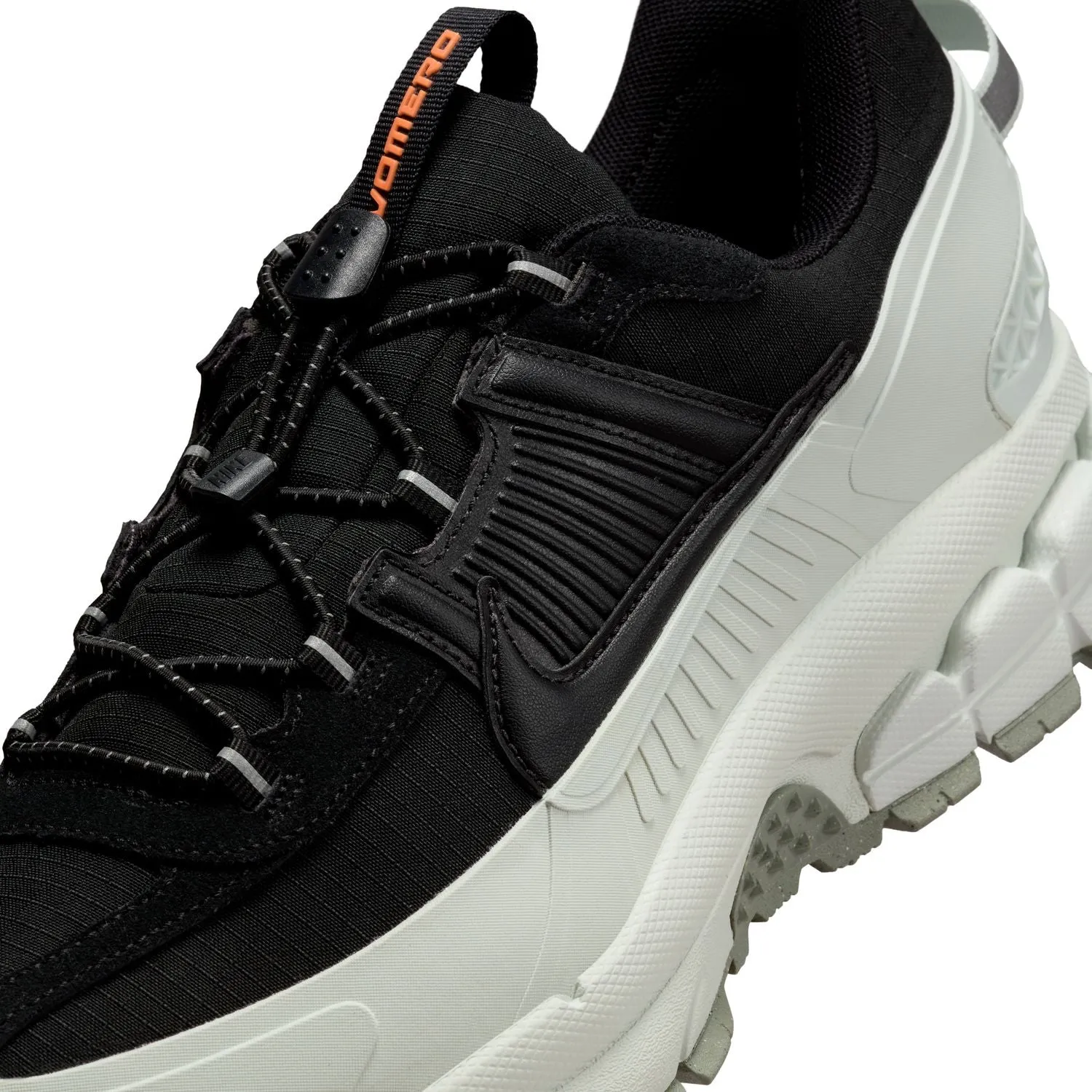 Zoom Vomero Roam 'Schwarz Lichtsilber'